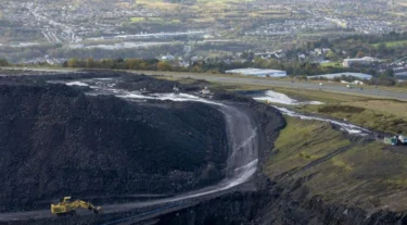 Waste from UK's largest opencast mine 'poses significant risk'