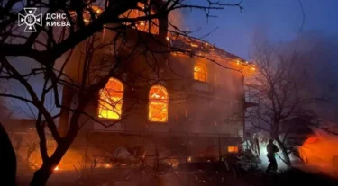 Thousands without power in Kyiv after massive Russian attack