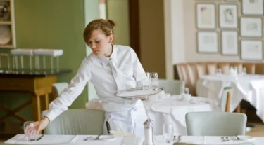 Young people on benefits to be offered construction and hospitality work